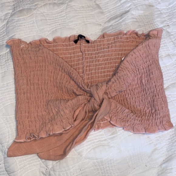 PINK BANDEAU TOO EITH TIE IN FRONT - Picture 2 of 2